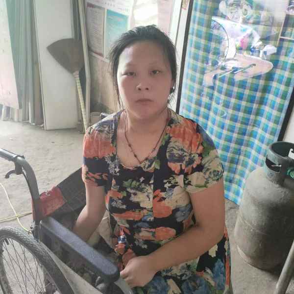 河南24岁单身美女真诚找对象-德阳征婚相亲网
