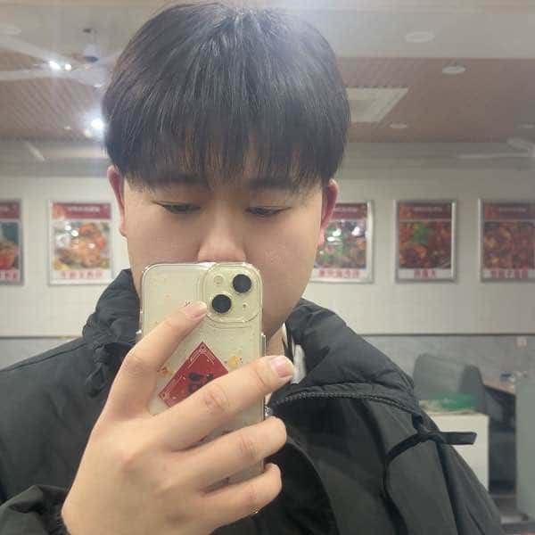江西23岁单身帅哥真诚找对象-德阳征婚相亲网