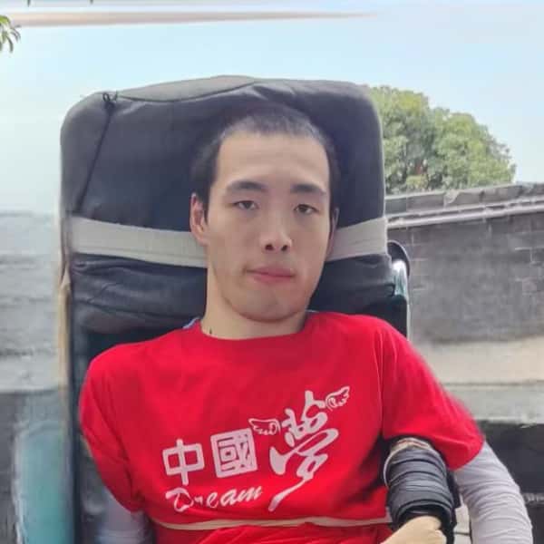 湖南30岁单身帅哥真诚找对象-德阳征婚相亲网