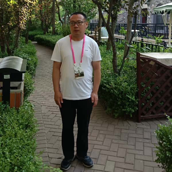 山东40岁单身帅哥真诚找对象-德阳征婚相亲网