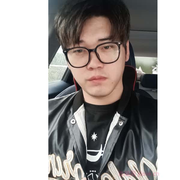 江苏27岁单身帅哥真诚找对象-德阳征婚相亲网