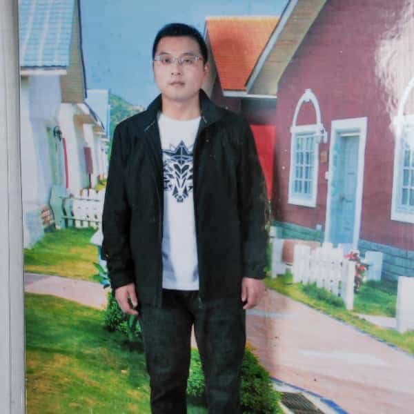 四川35岁单身帅哥真诚找对象-德阳征婚相亲网